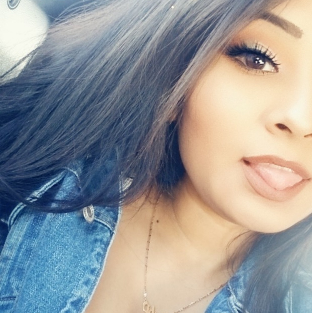 Meet your Posher, Rubi